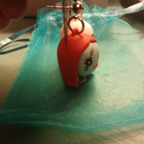 Jack and sally earrings - Picture 4 of 6
